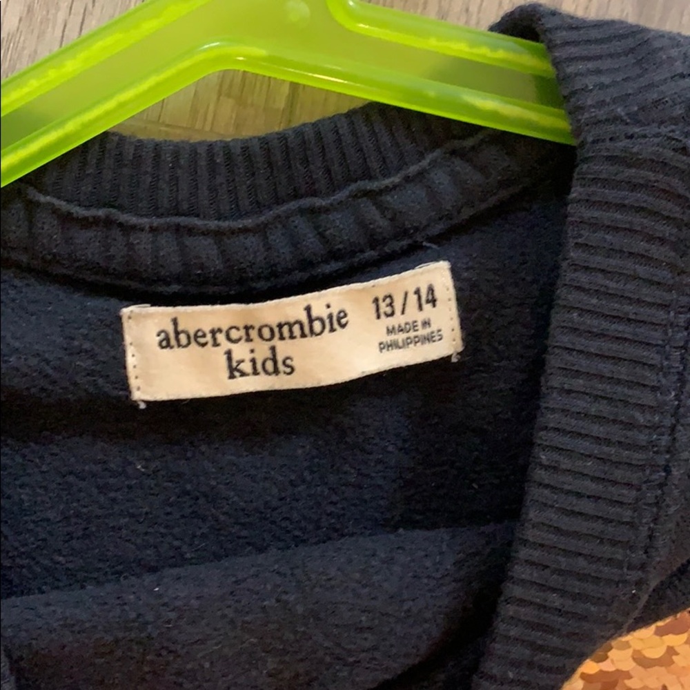Abecrombie 13/14 Girl’s sweater. - Picture 3 of 3